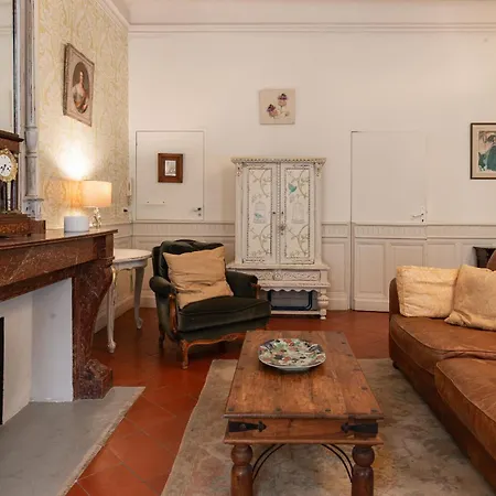 L Saint Michel, Apartmán *