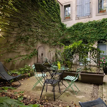 L Saint Michel, Apartamento